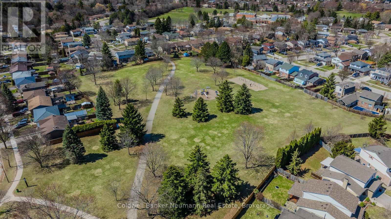 73 Pathfinder Crescent, Kitchener, Ontario N2P 1S2 - Photo 44 - X12974692