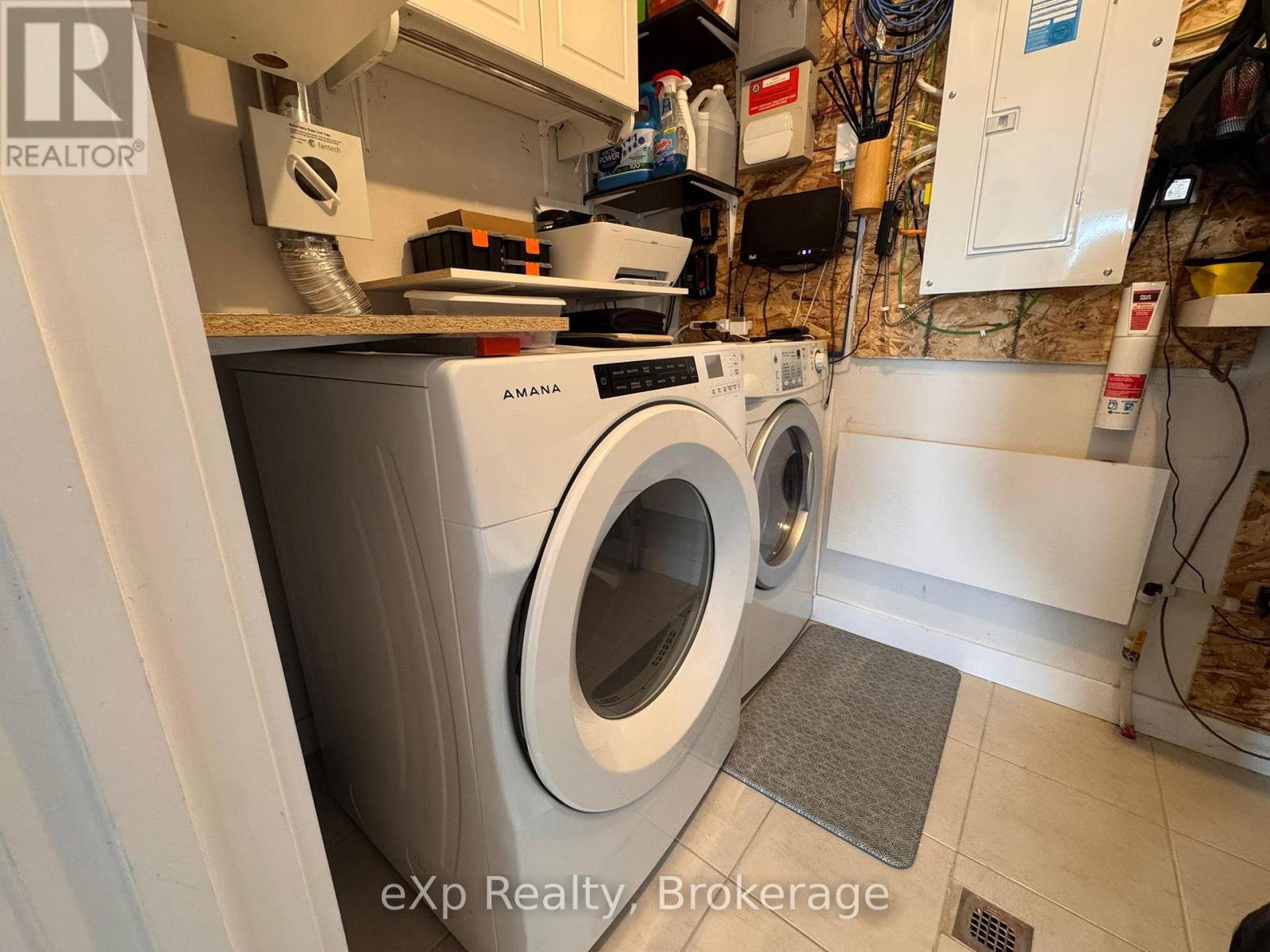 D8 - 160 Rochefort Street, Kitchener, Ontario  N2R 0P5 - Photo 17 - X12974772