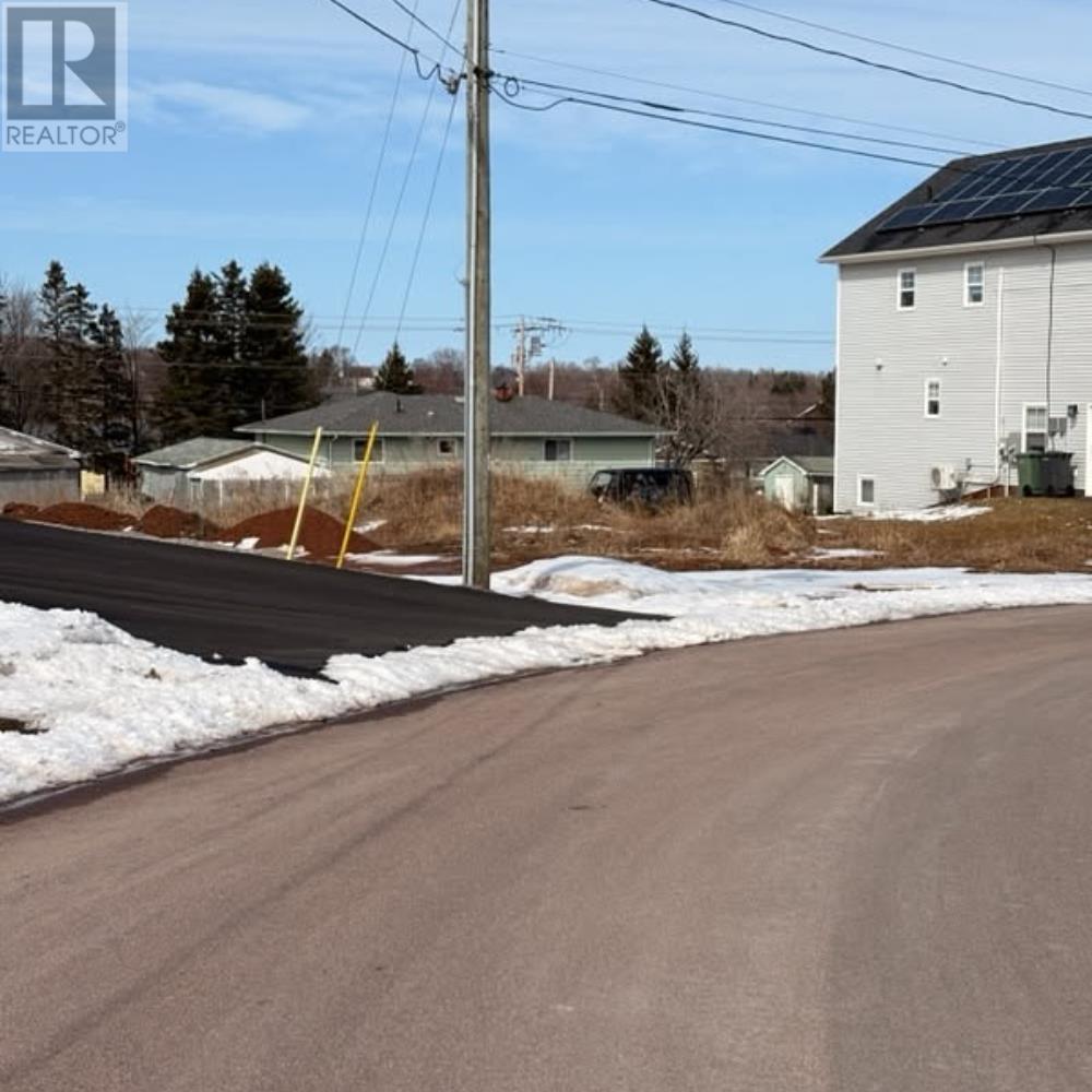 16 Keaton Drive, Charlottetown, Prince Edward Island  C1E 3M5 - Photo 2 - 202606698