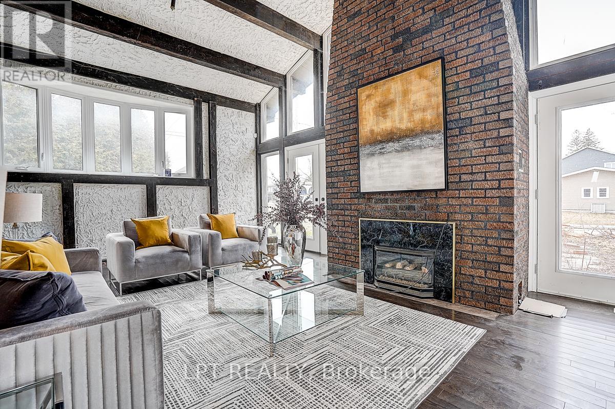 194 South Channel Drive, Georgina, Ontario  L4P 2N3 - Photo 24 - N12938166