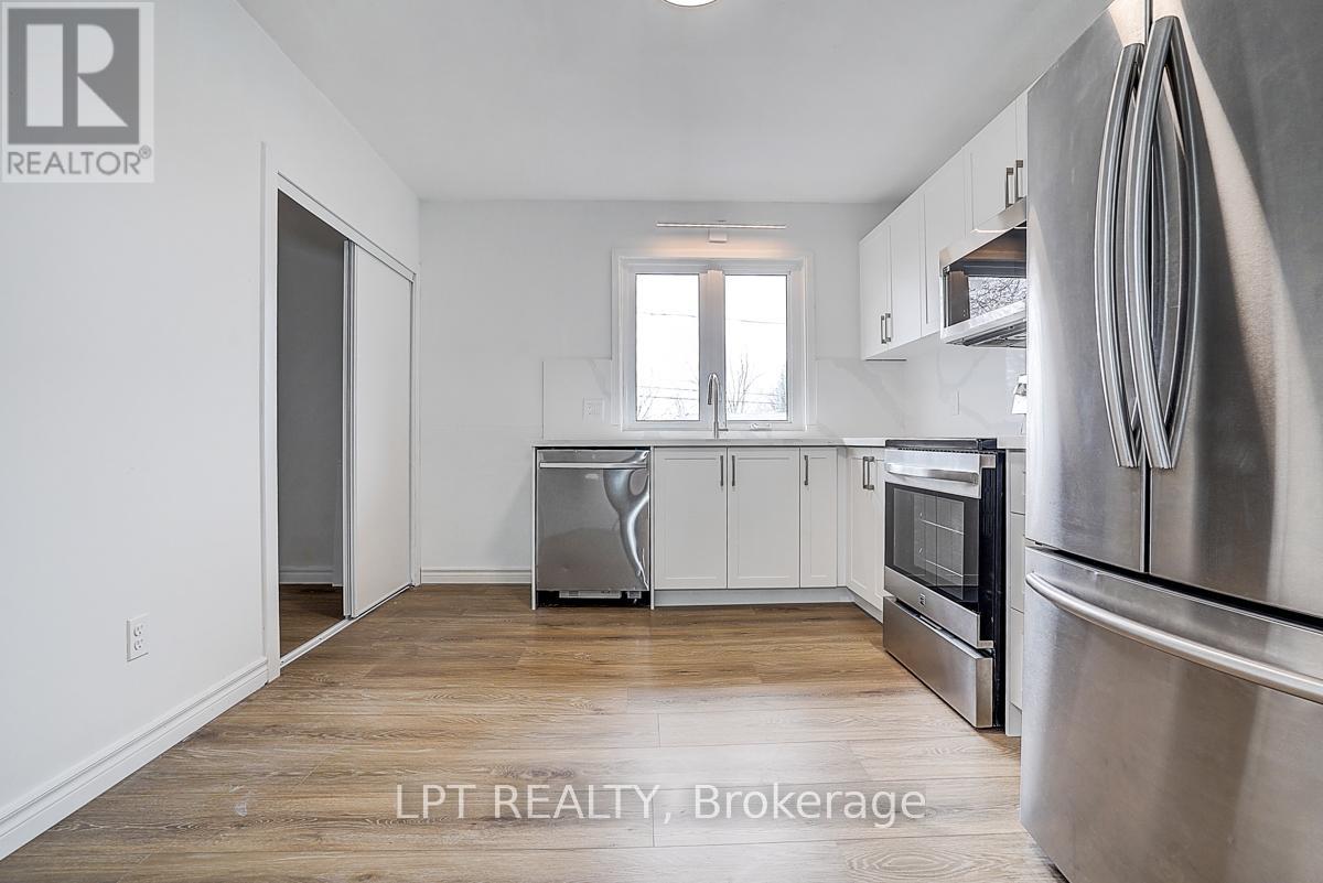 194 South Channel Drive, Georgina, Ontario  L4P 2N3 - Photo 40 - N12938166