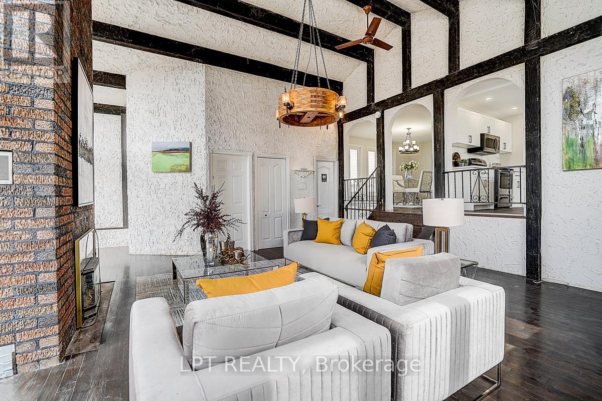 194 South Channel Drive, Georgina, Ontario  L4P 2N3 - Photo 23 - N12938166