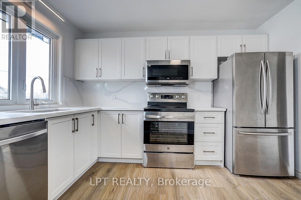 194 South Channel Drive, Georgina, Ontario  L4P 2N3 - Photo 42 - N12938166