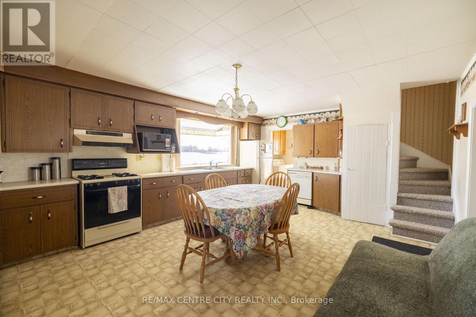 19267 County Road 25, South Glengarry, Ontario  K0C 1B0 - Photo 10 - X12684022