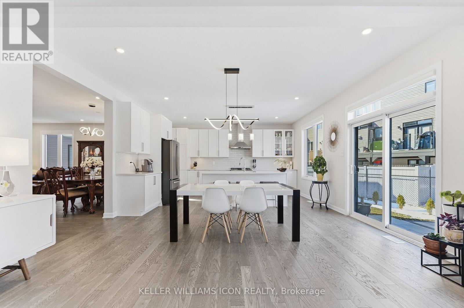 352 Cloyne Crescent, Ottawa, Ontario  K2J 6W4 - Photo 23 - X12974310