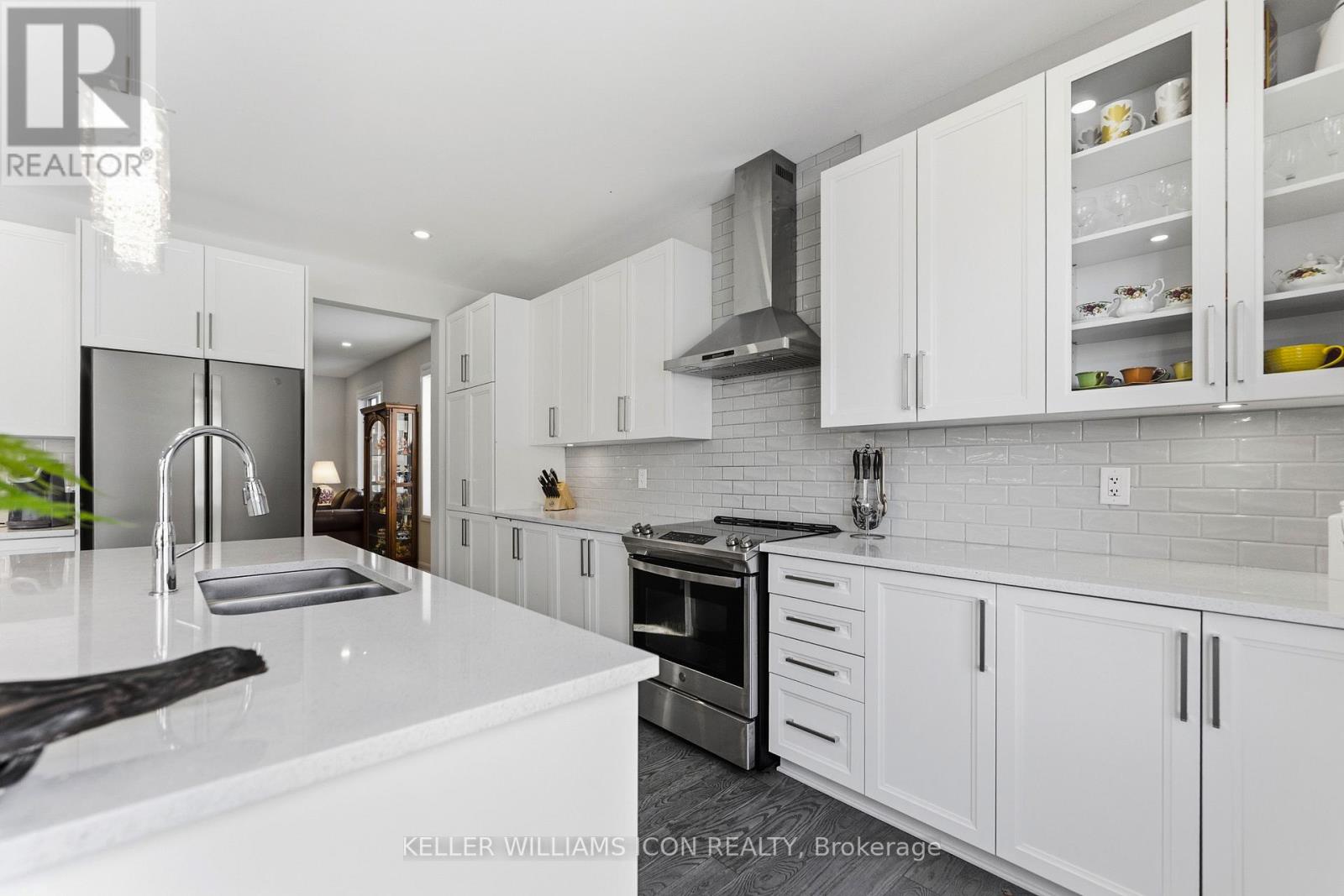 352 Cloyne Crescent, Ottawa, Ontario  K2J 6W4 - Photo 18 - X12974310