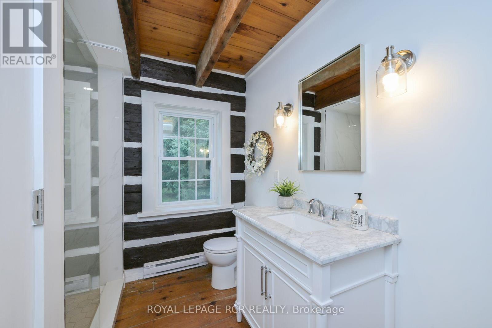 1762 Queen Street, Caledon, Ontario  L7K 2N6 - Photo 17 - W12429238