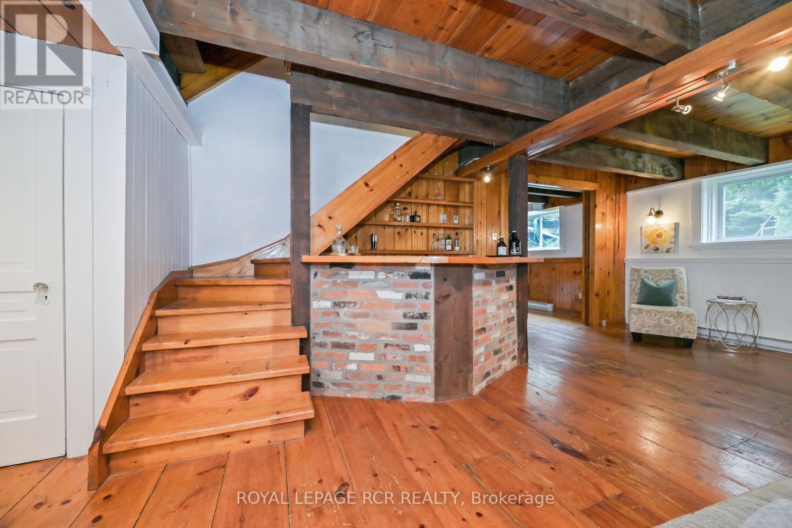 1762 Queen Street, Caledon, Ontario  L7K 2N6 - Photo 23 - W12429238