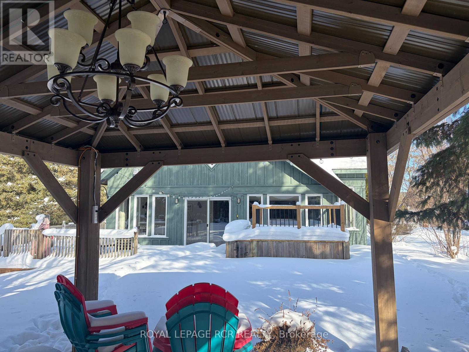 1762 Queen Street, Caledon, Ontario  L7K 2N6 - Photo 31 - W12429238