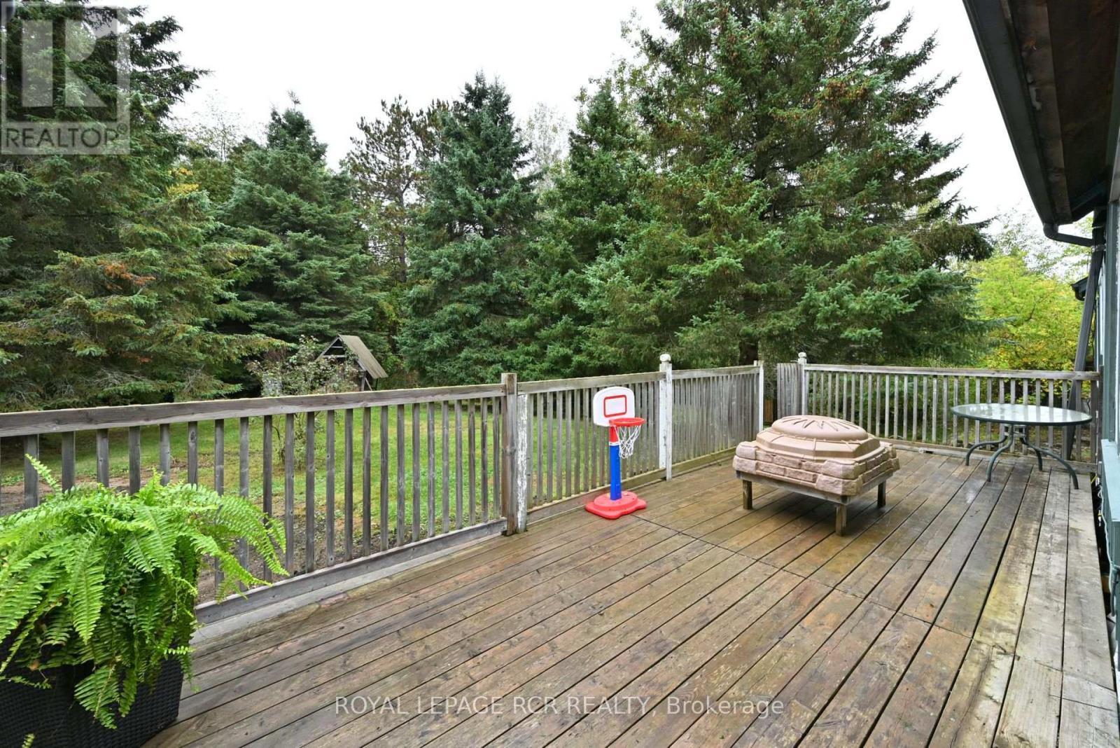 1762 Queen Street, Caledon, Ontario  L7K 2N6 - Photo 32 - W12429238