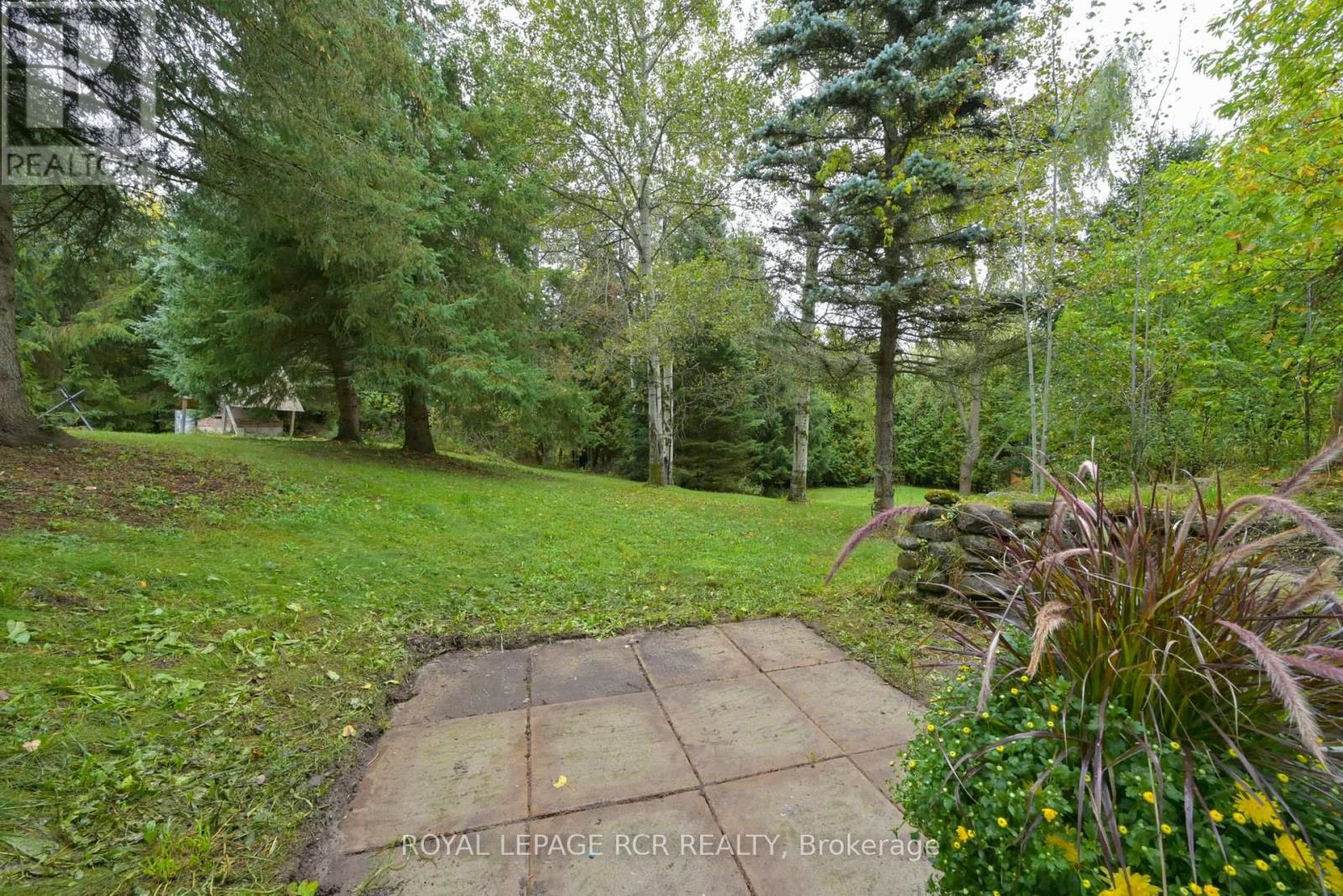 1762 Queen Street, Caledon, Ontario  L7K 2N6 - Photo 34 - W12429238