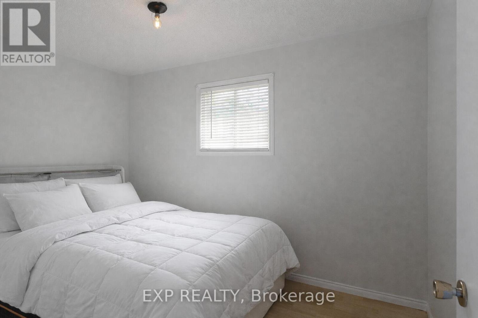 93 King Street E, Ingersoll (Ingersoll - South), Ontario  N5C 1G6 - Photo 18 - X12974748