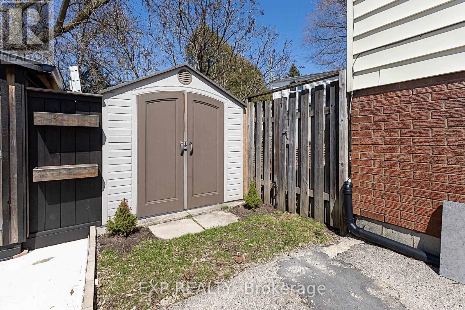 93 King Street E, Ingersoll (Ingersoll - South), Ontario  N5C 1G6 - Photo 22 - X12974748