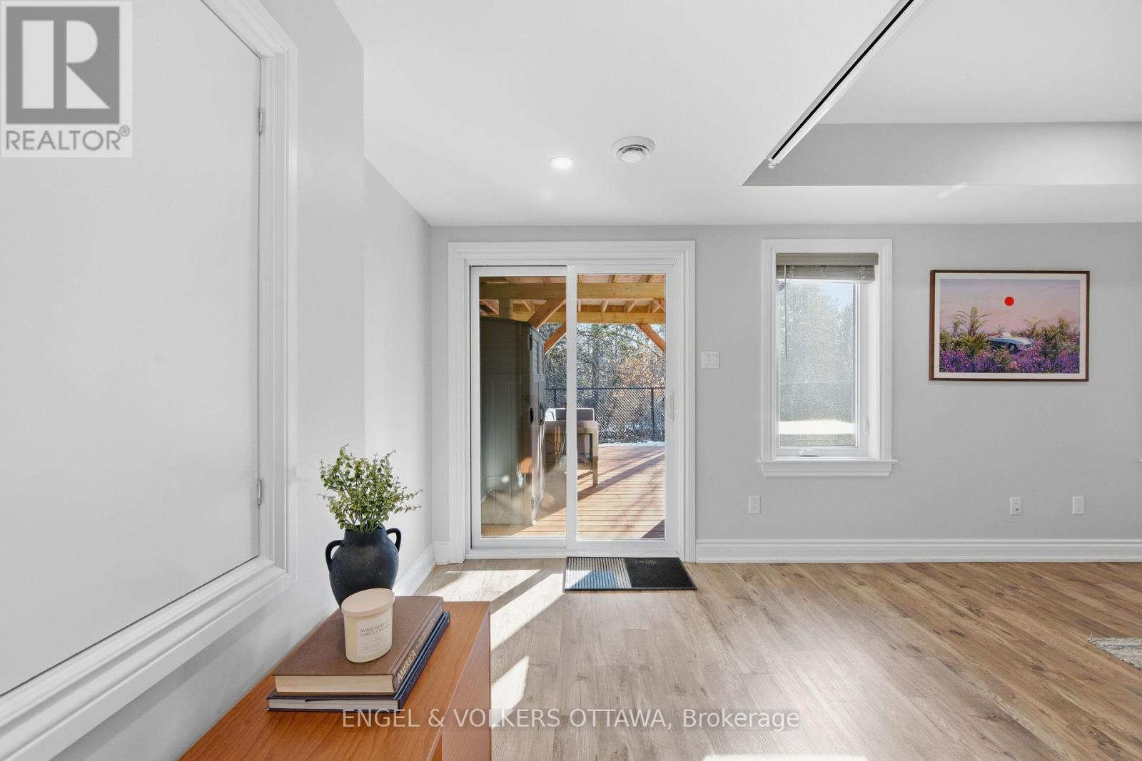 86 Porter Street, Ottawa, Ontario  K2S 2L8 - Photo 43 - X12974734