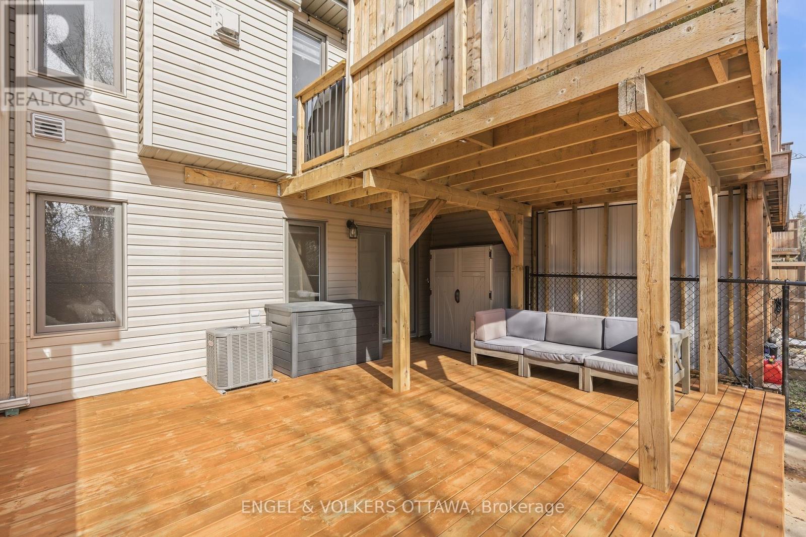 86 Porter Street, Ottawa, Ontario  K2S 2L8 - Photo 45 - X12974734