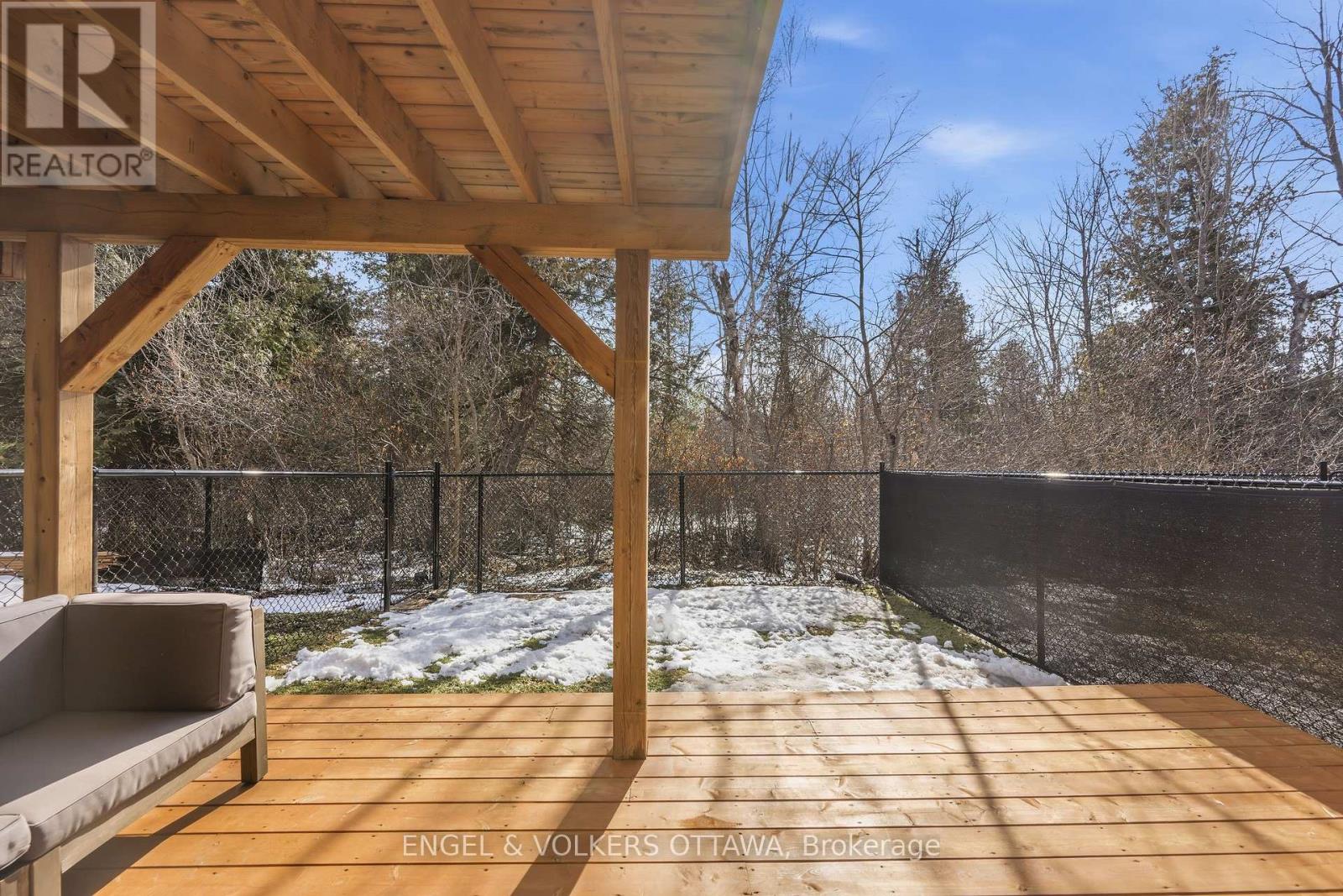 86 Porter Street, Ottawa, Ontario  K2S 2L8 - Photo 47 - X12974734