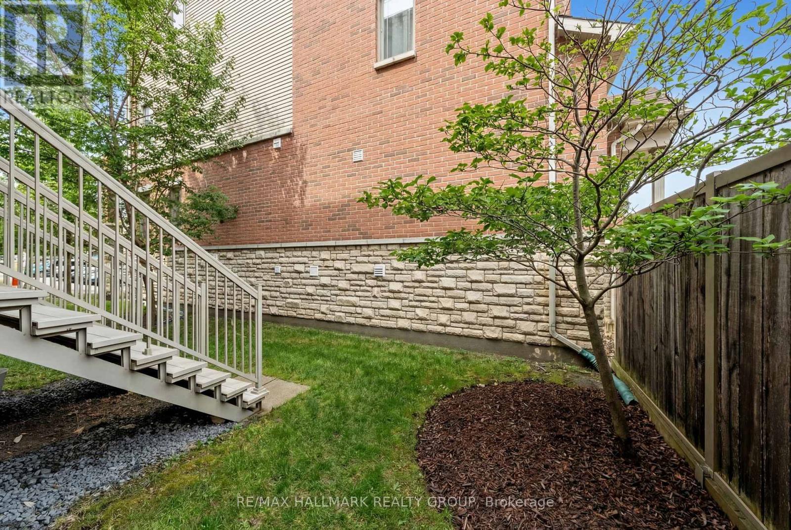 498 Leboutillier Avenue, Ottawa, Ontario  K1K 1V1 - Photo 30 - X12974736