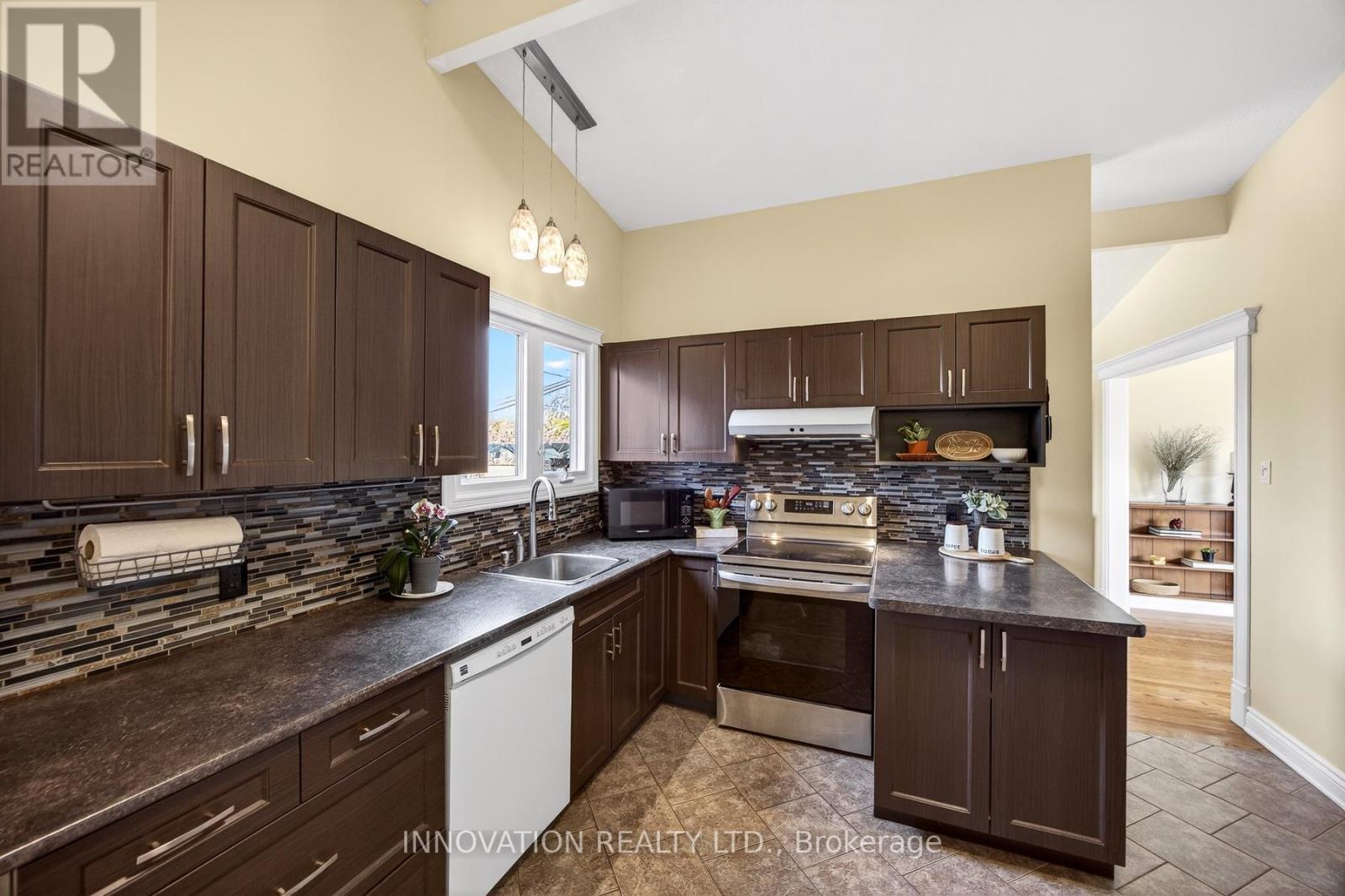 24 Harlowe Crescent, Ottawa, Ontario  K2H 5P1 - Photo 12 - X12974764