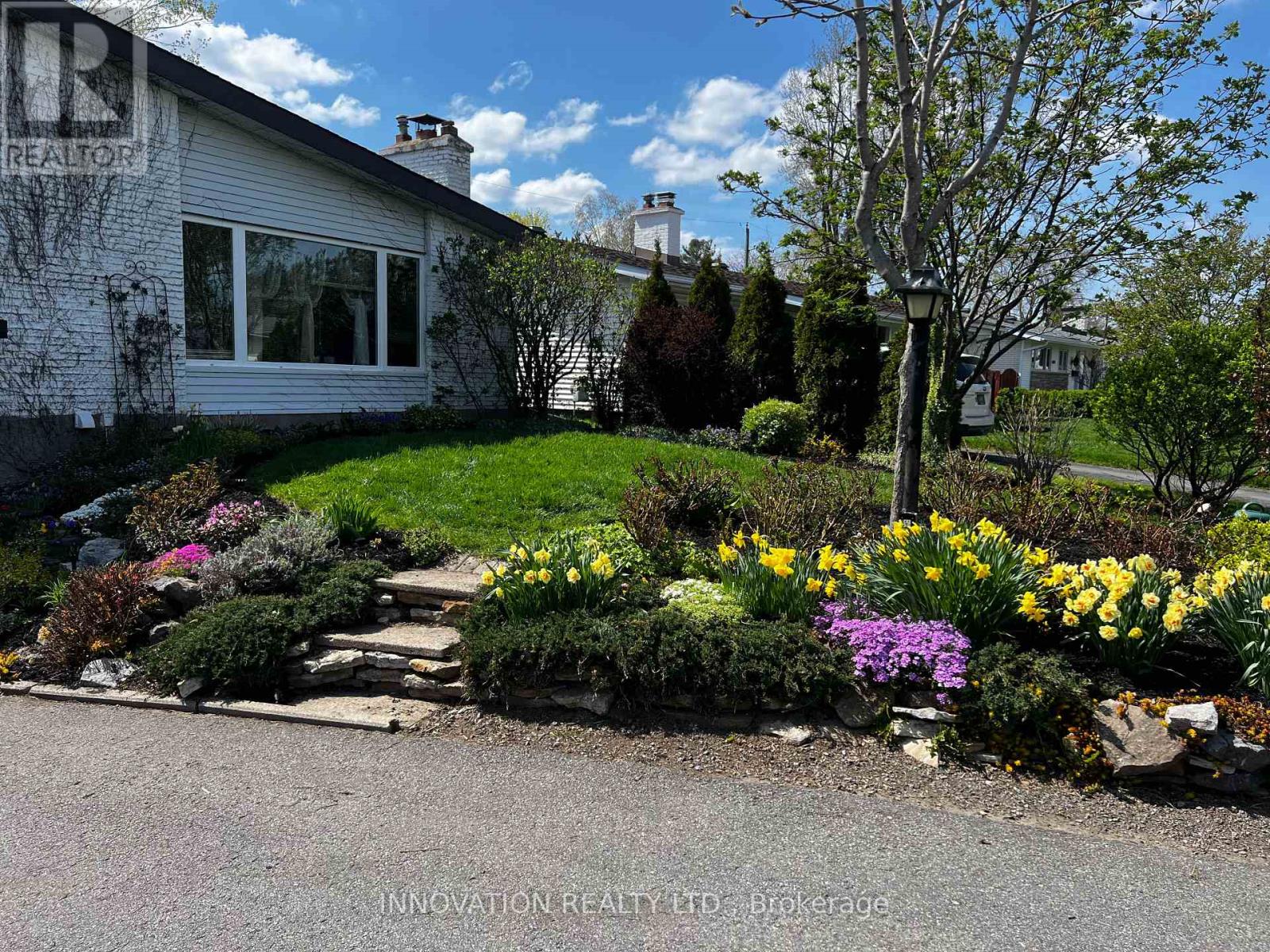 24 Harlowe Crescent, Ottawa, Ontario  K2H 5P1 - Photo 38 - X12974764