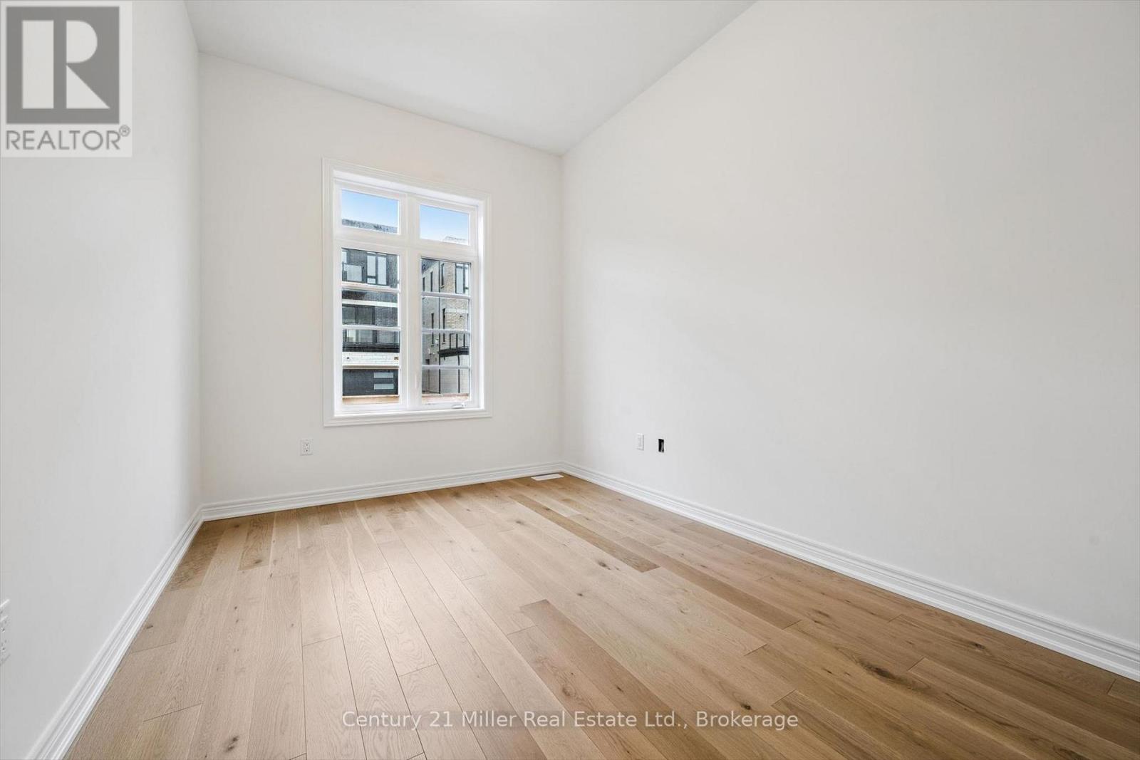 3242 Millicent Avenue, Oakville, Ontario  L6H 0V8 - Photo 21 - W12974790