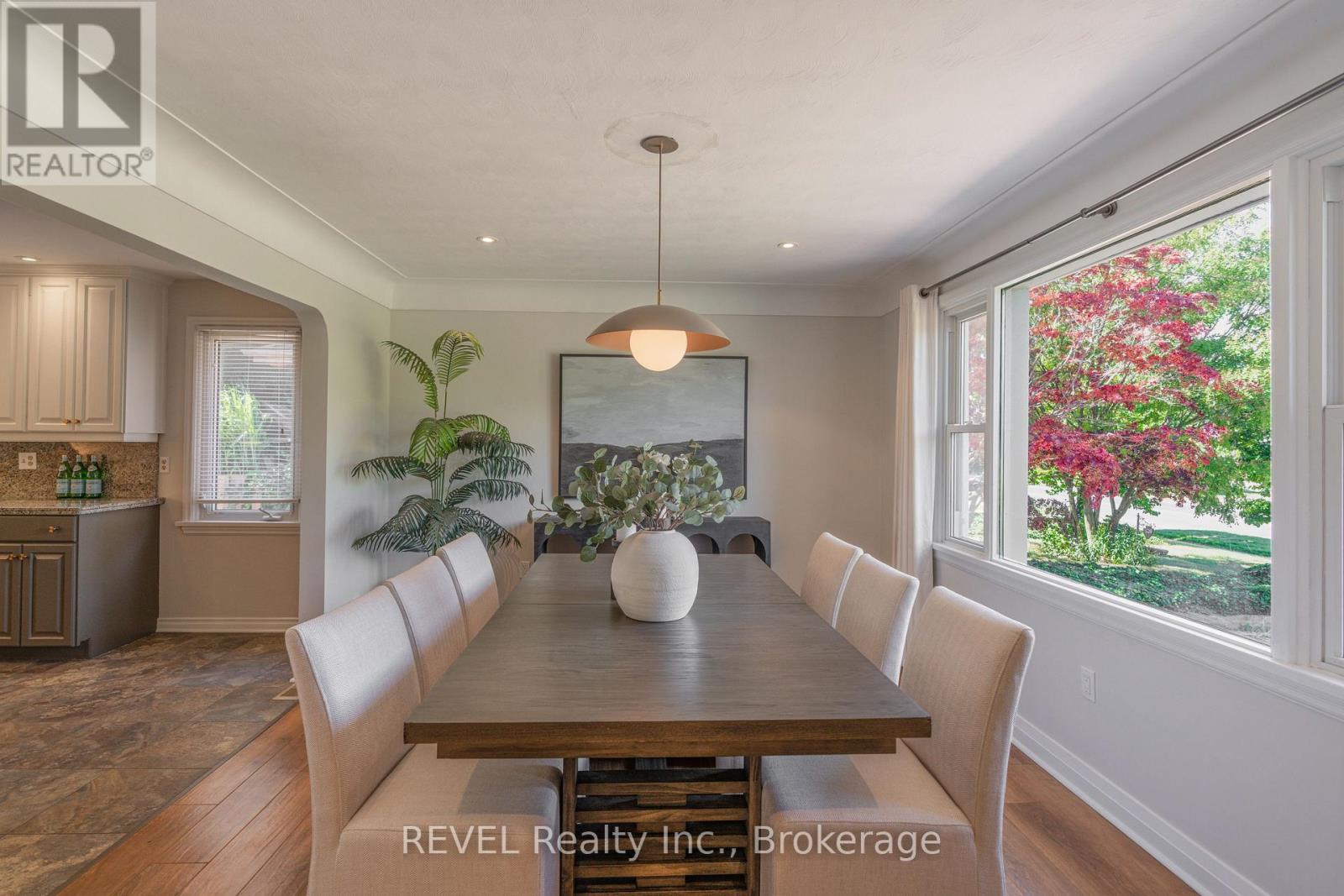 522 Mississagua Road, Niagara-On-The-Lake, Ontario  L0S 1J0 - Photo 13 - X12974746