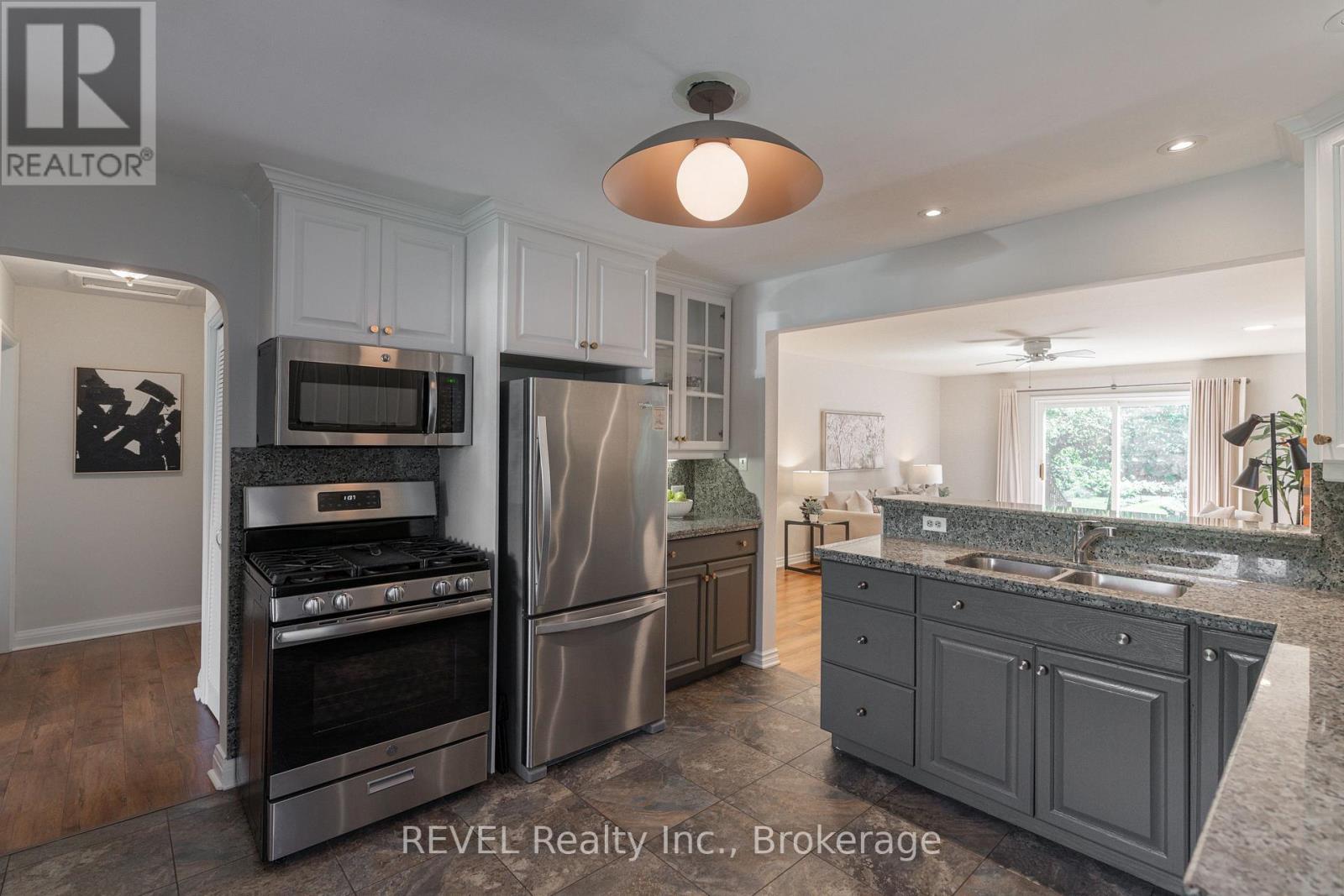 522 Mississagua Road, Niagara-On-The-Lake, Ontario  L0S 1J0 - Photo 22 - X12974746