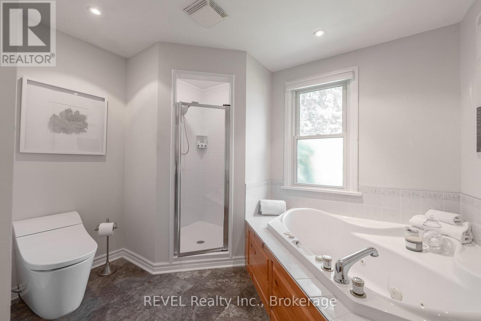 522 Mississagua Road, Niagara-On-The-Lake, Ontario  L0S 1J0 - Photo 35 - X12974746