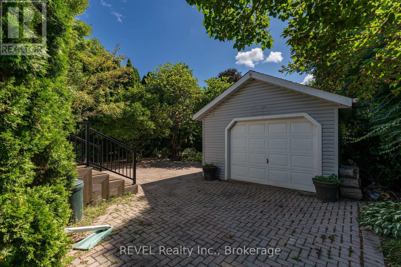 522 Mississagua Road, Niagara-On-The-Lake, Ontario  L0S 1J0 - Photo 5 - X12974746