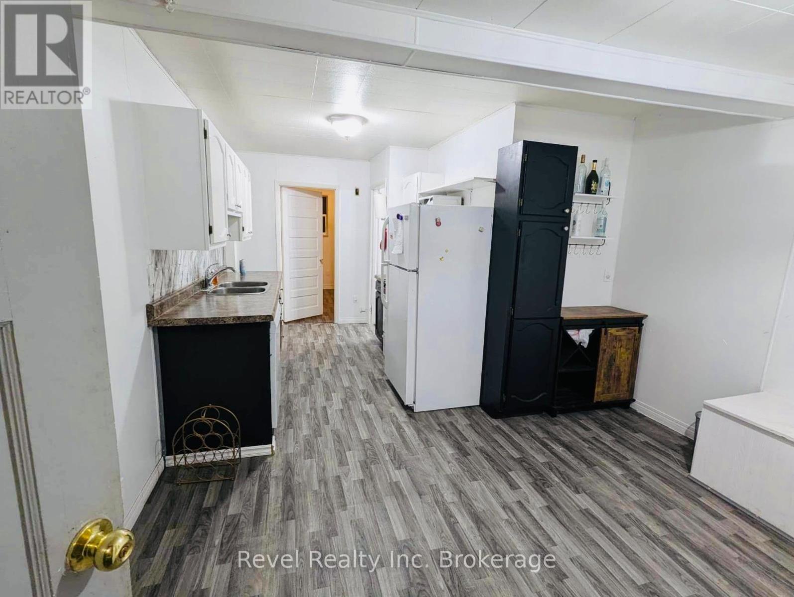 214 Fotheringham Avenue, Atikokan, Ontario  P0T 1C0 - Photo 5 - X12974794