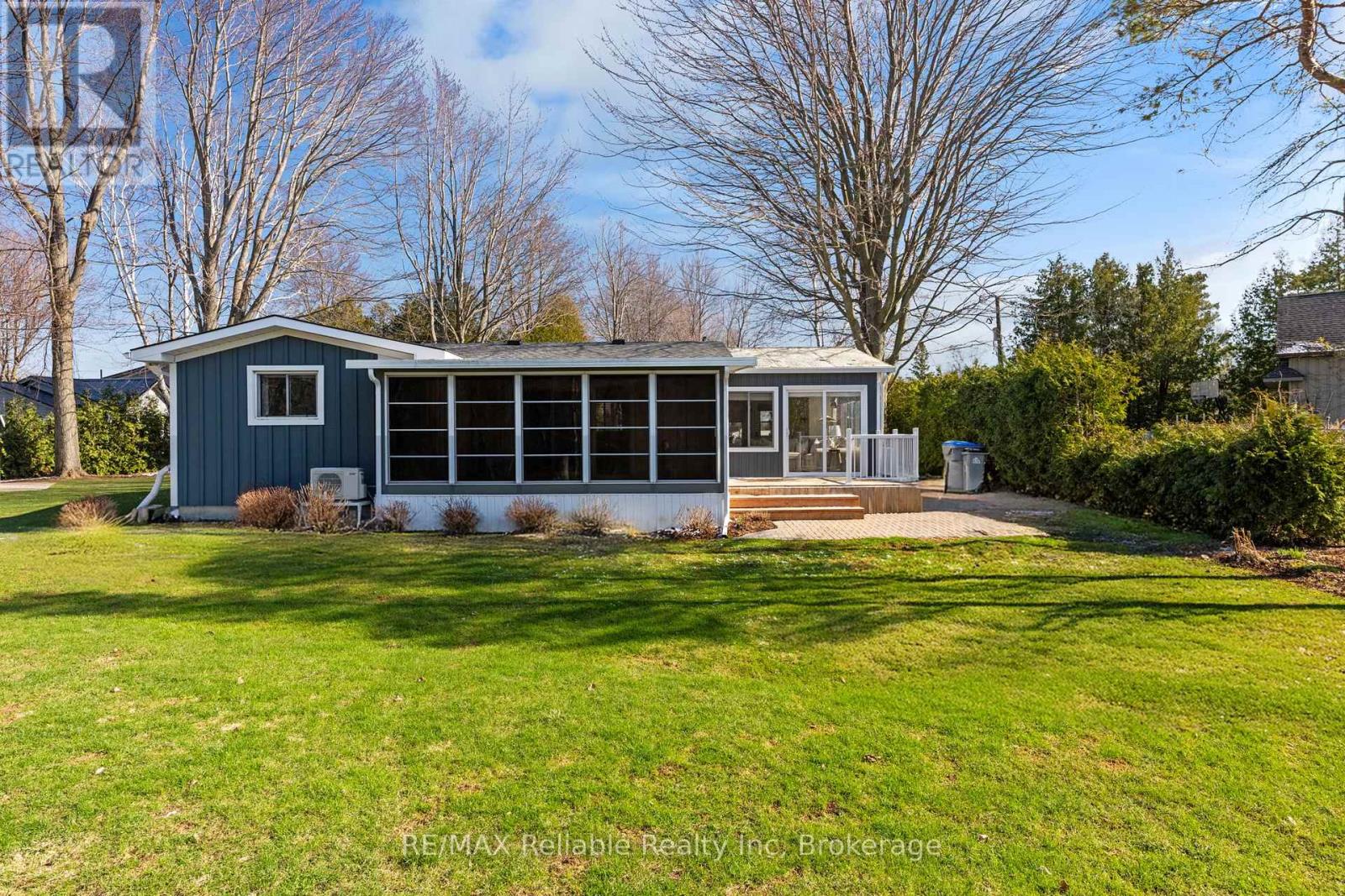 74659 Talbot Crescent, Bluewater, Ontario  N0M 1G0 - Photo 13 - X12974778