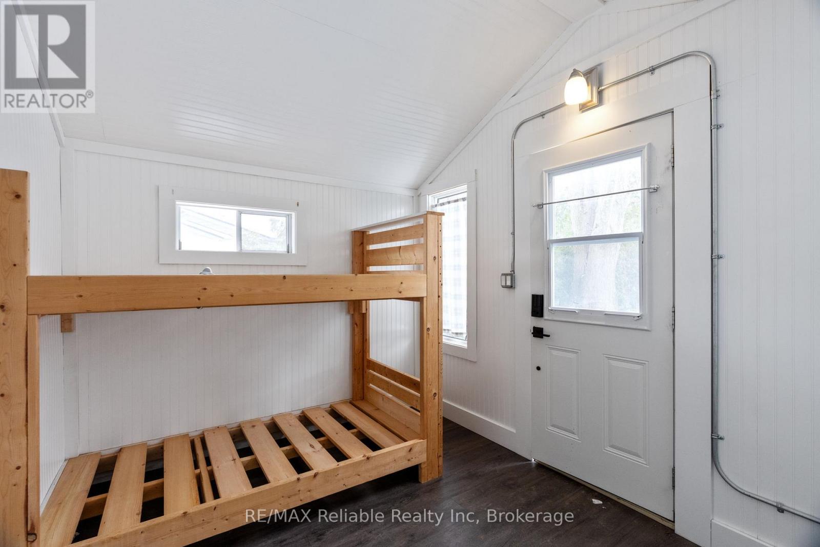 74659 Talbot Crescent, Bluewater, Ontario  N0M 1G0 - Photo 37 - X12974778