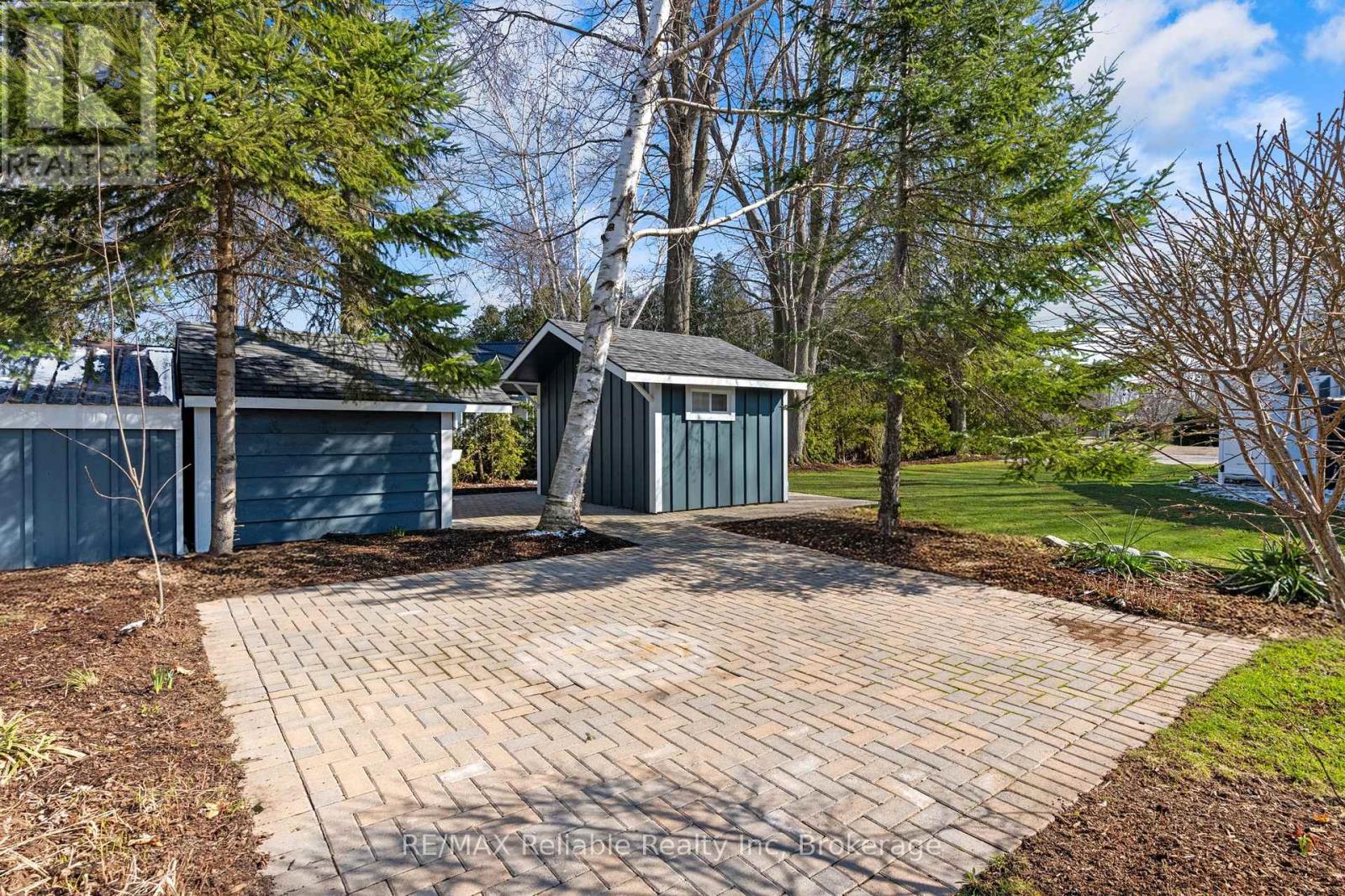 74659 Talbot Crescent, Bluewater, Ontario  N0M 1G0 - Photo 38 - X12974778