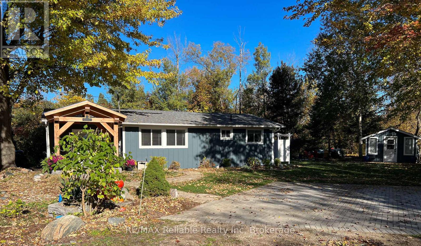 74659 Talbot Crescent, Bluewater, Ontario  N0M 1G0 - Photo 8 - X12974778