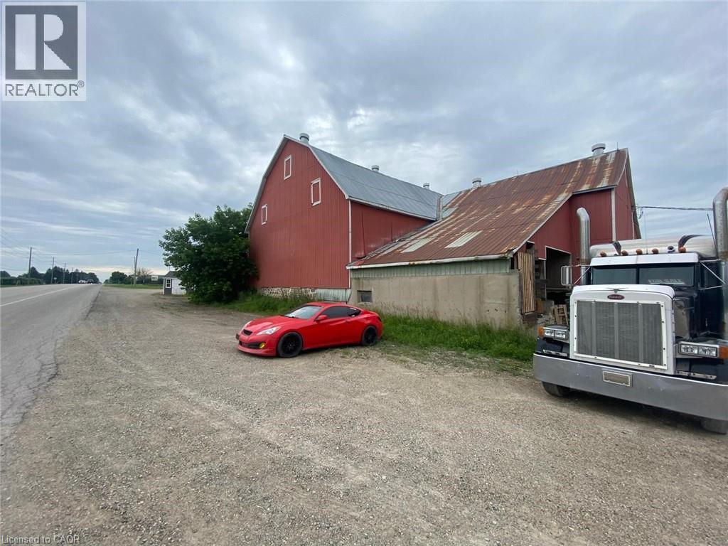 1431 Lobsinger Line, Waterloo, Ontario  N2J 4G8 - Photo 3 - 40818756