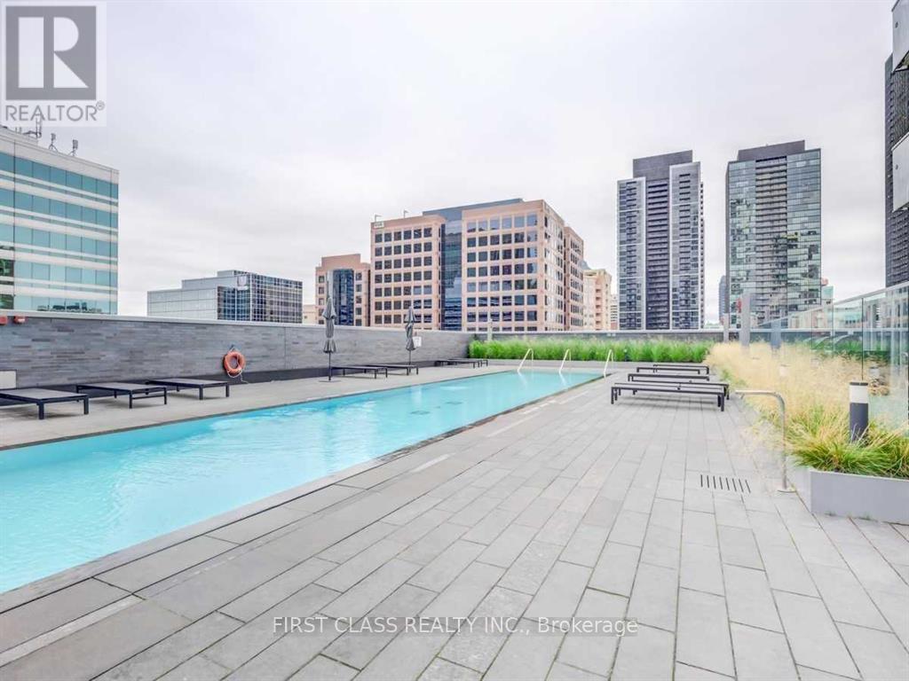 1605 - 50 Charles Street E, Toronto, Ontario  M4Y 0C3 - Photo 10 - C12974668