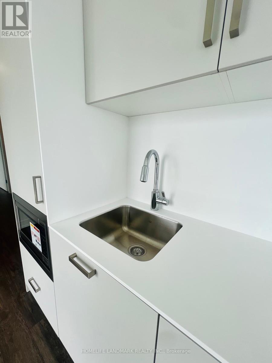 4610 - 88 Queen Street E, Toronto, Ontario  M5C 0B6 - Photo 4 - C12974688