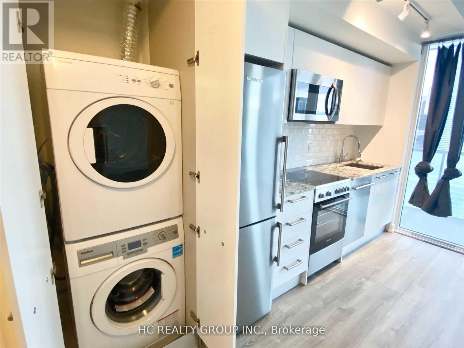 3508 - 28 Wellesley Street E, Toronto, Ontario  M4Y 1G3 - Photo 5 - C12974716