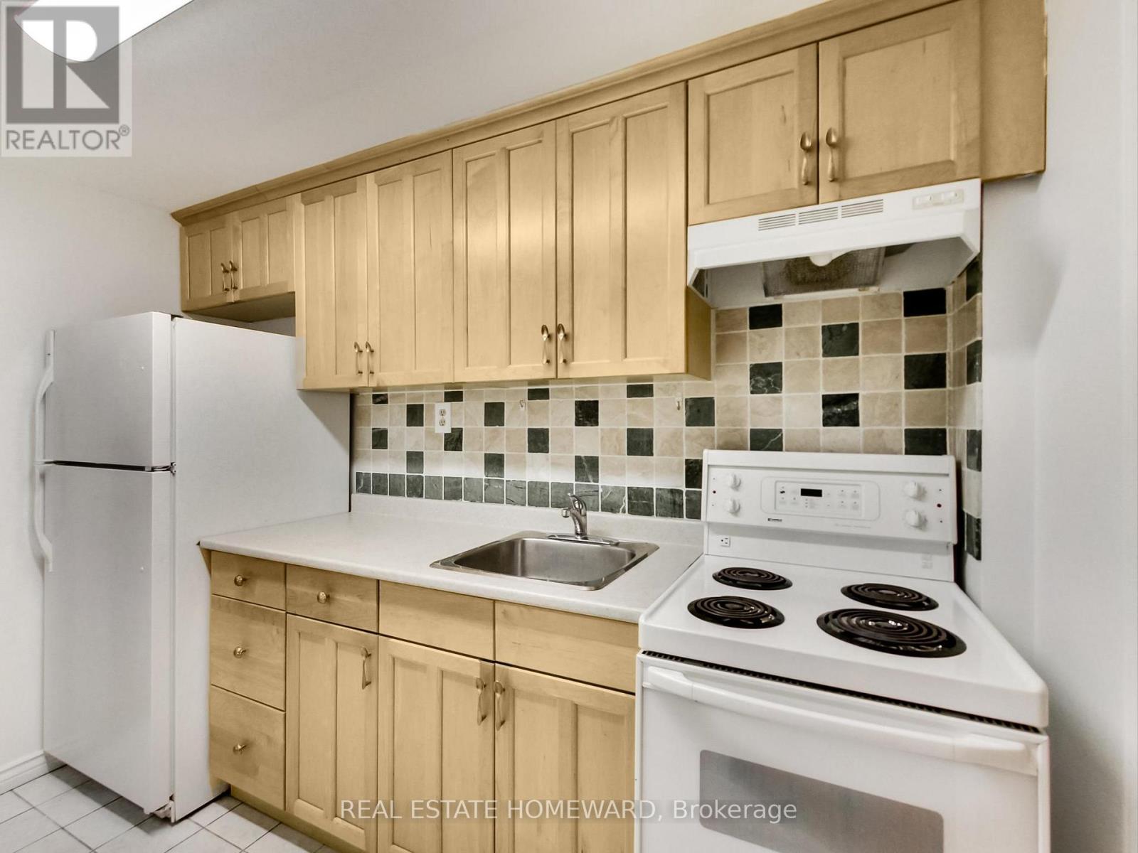 183 Madison Avenue, Toronto, Ontario  M5R 2S6 - Photo 22 - C12974732