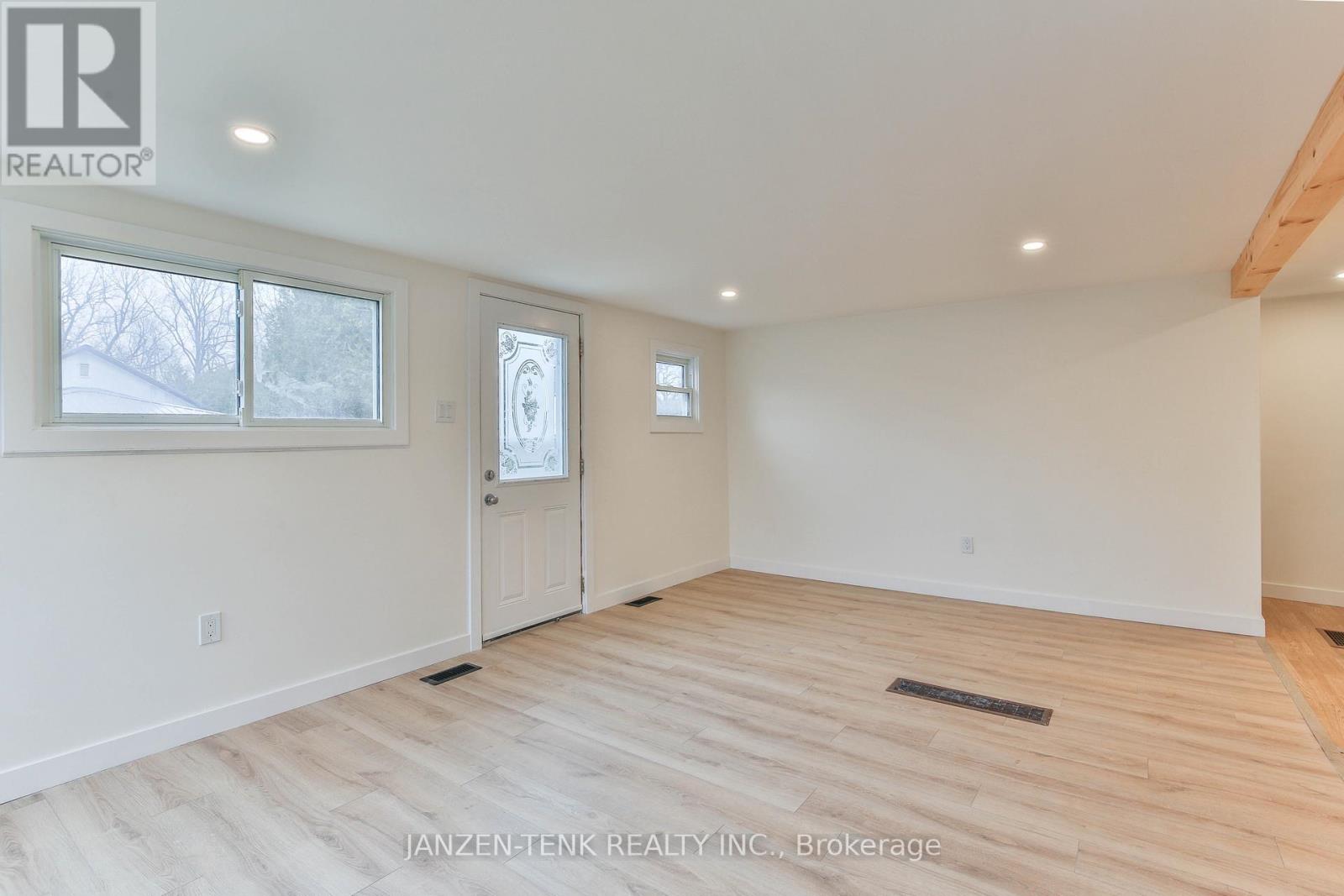 3 Holtby Street, Norfolk, Ontario  N0E 1X0 - Photo 10 - X12974776