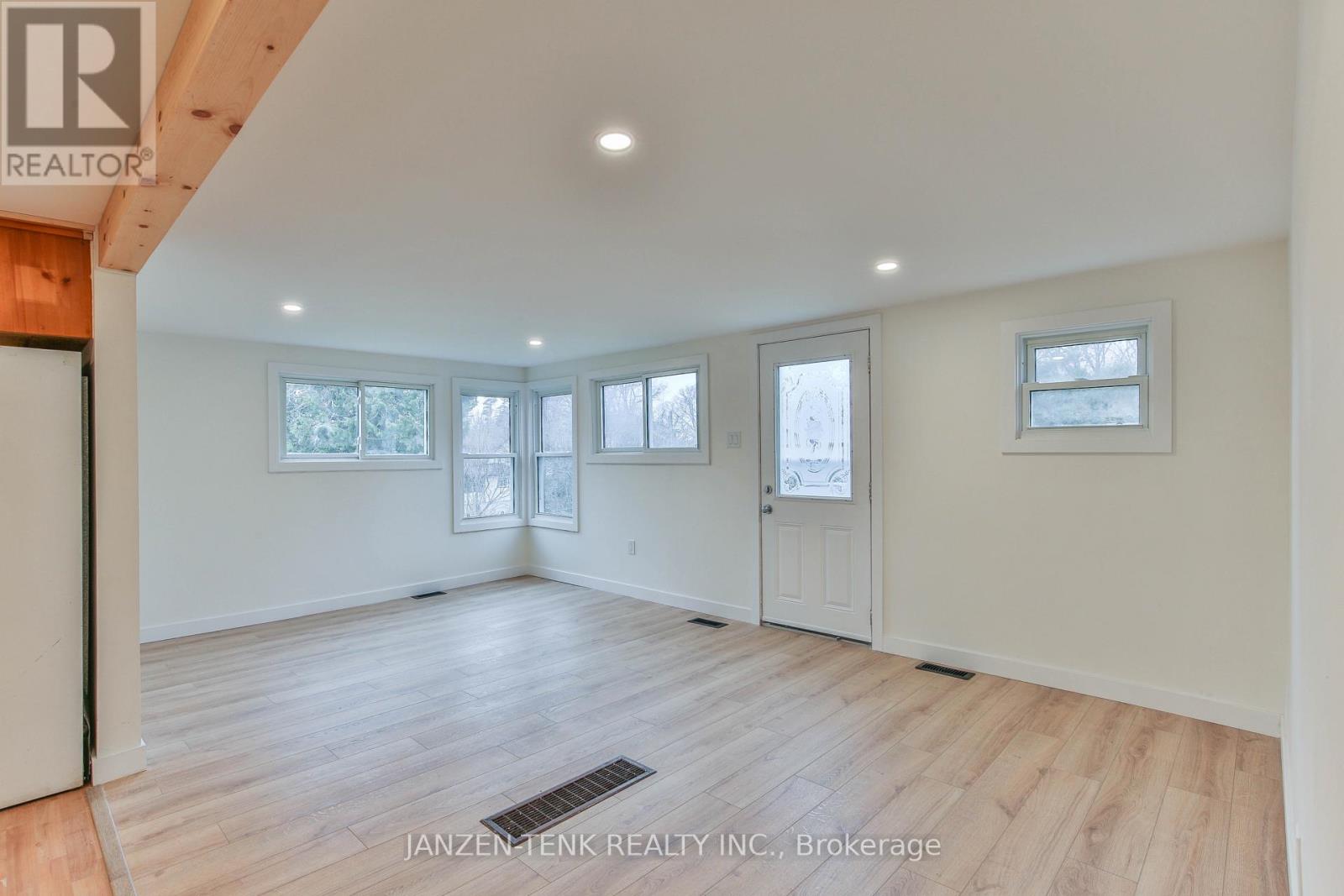 3 Holtby Street, Norfolk, Ontario  N0E 1X0 - Photo 11 - X12974776