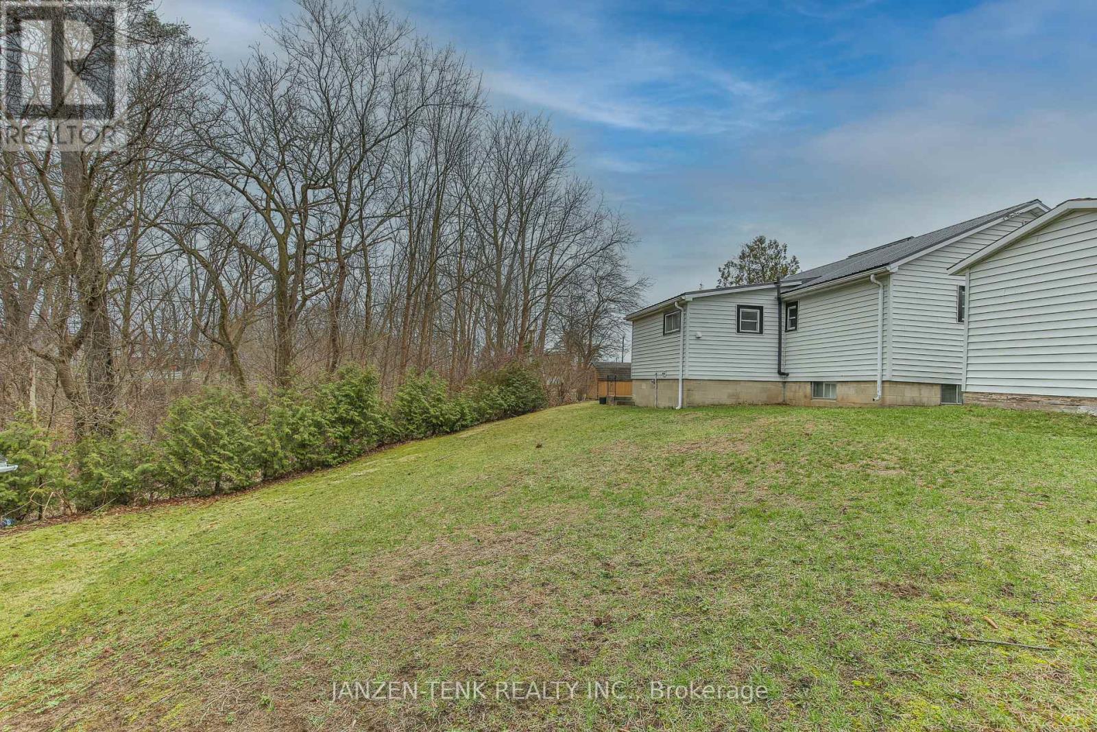 3 Holtby Street, Norfolk, Ontario  N0E 1X0 - Photo 28 - X12974776