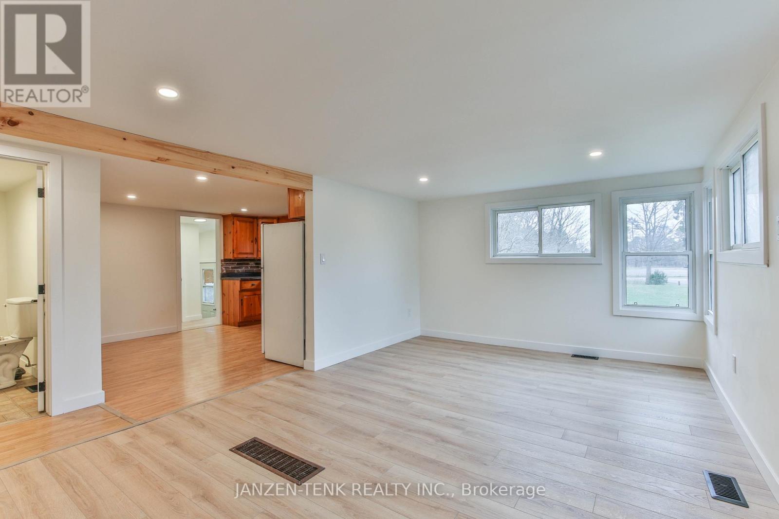 3 Holtby Street, Norfolk, Ontario  N0E 1X0 - Photo 8 - X12974776