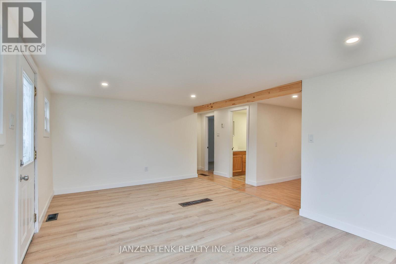 3 Holtby Street, Norfolk, Ontario  N0E 1X0 - Photo 9 - X12974776