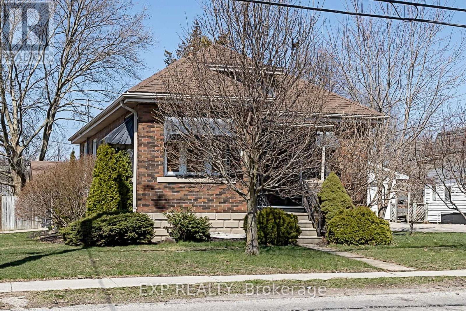 125 Redan Street, St. Thomas, Ontario  N5P 1V6 - Photo 3 - X12974792