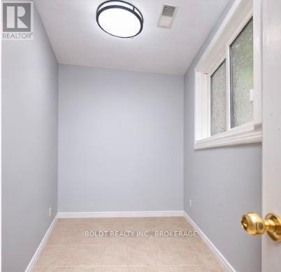 17 Colborne Street, Thorold, Ontario  L2V 3P8 - Photo 16 - X12973794