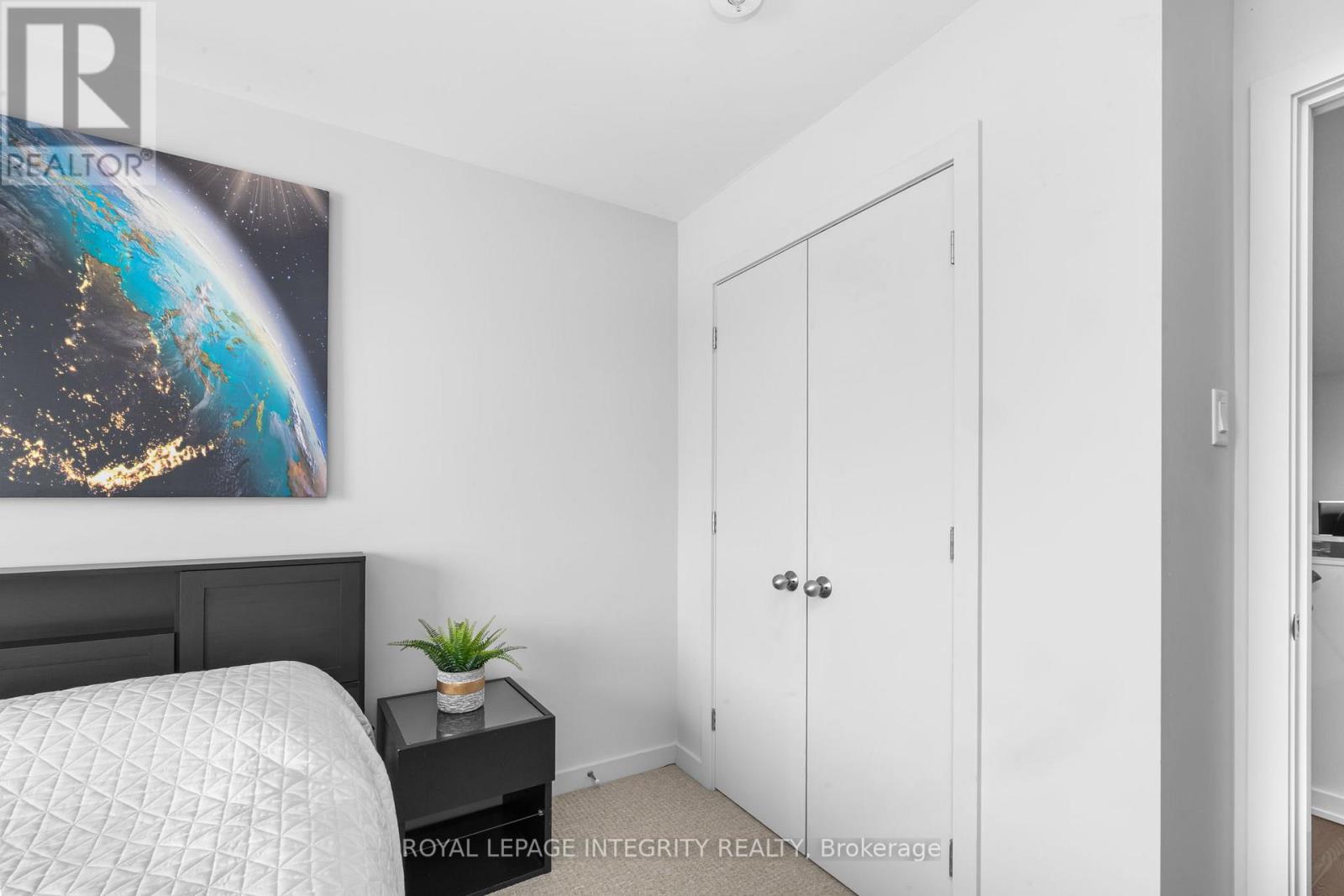 641 Odyssey Way, Ottawa, Ontario  K1T 0T5 - Photo 26 - X12974782