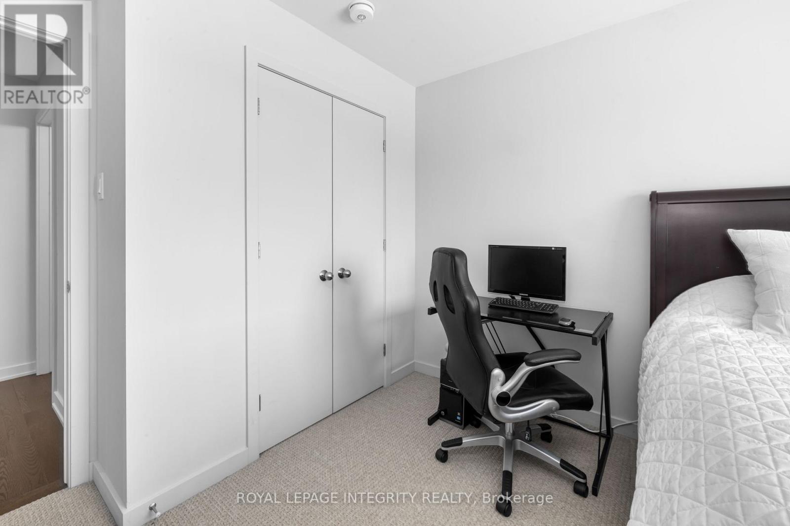 641 Odyssey Way, Ottawa, Ontario  K1T 0T5 - Photo 28 - X12974782