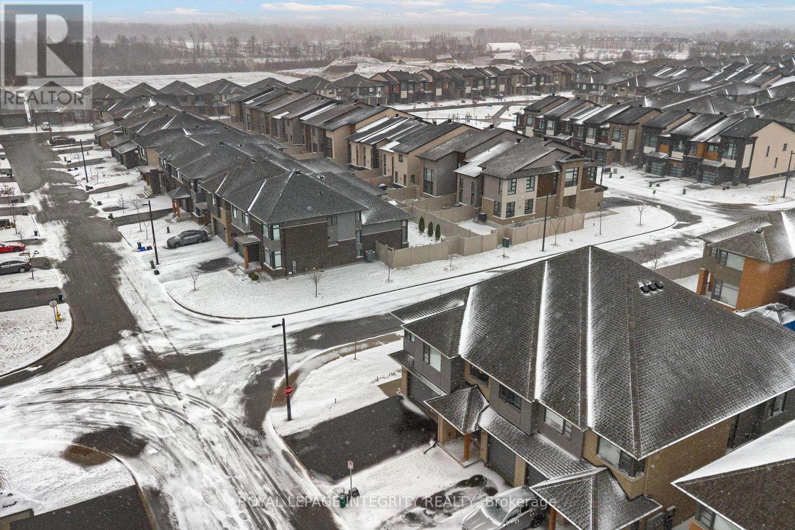 641 Odyssey Way, Ottawa, Ontario  K1T 0T5 - Photo 35 - X12974782