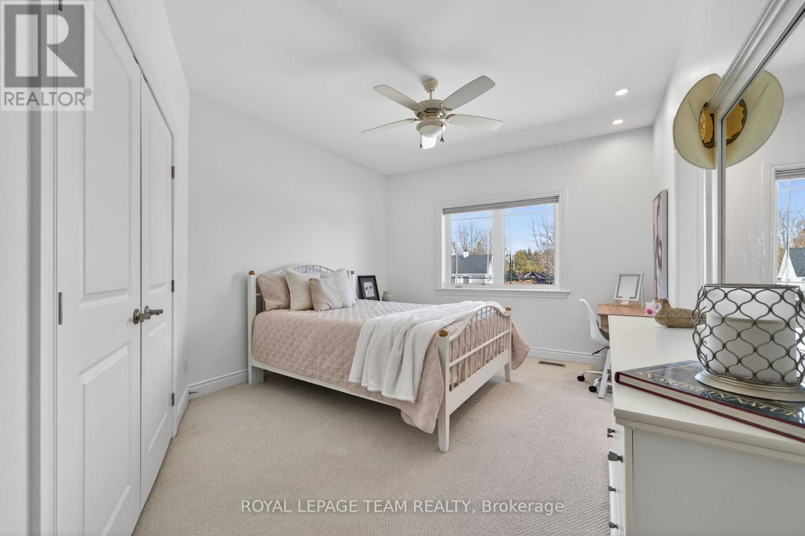 2 Beechgrove Gardens, Ottawa, Ontario  K2S 1R1 - Photo 27 - X12974796