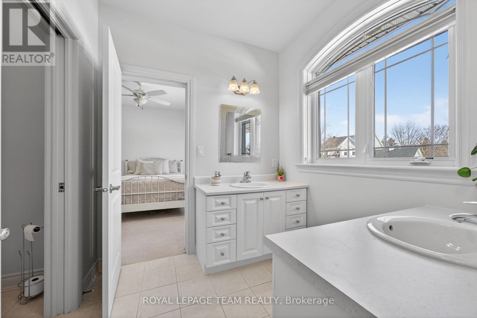 2 Beechgrove Gardens, Ottawa, Ontario  K2S 1R1 - Photo 31 - X12974796